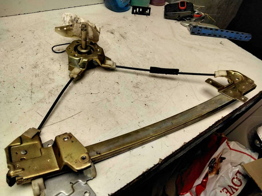 Front Door Regulator EAGLE TALON Right 90 91 92 93 94