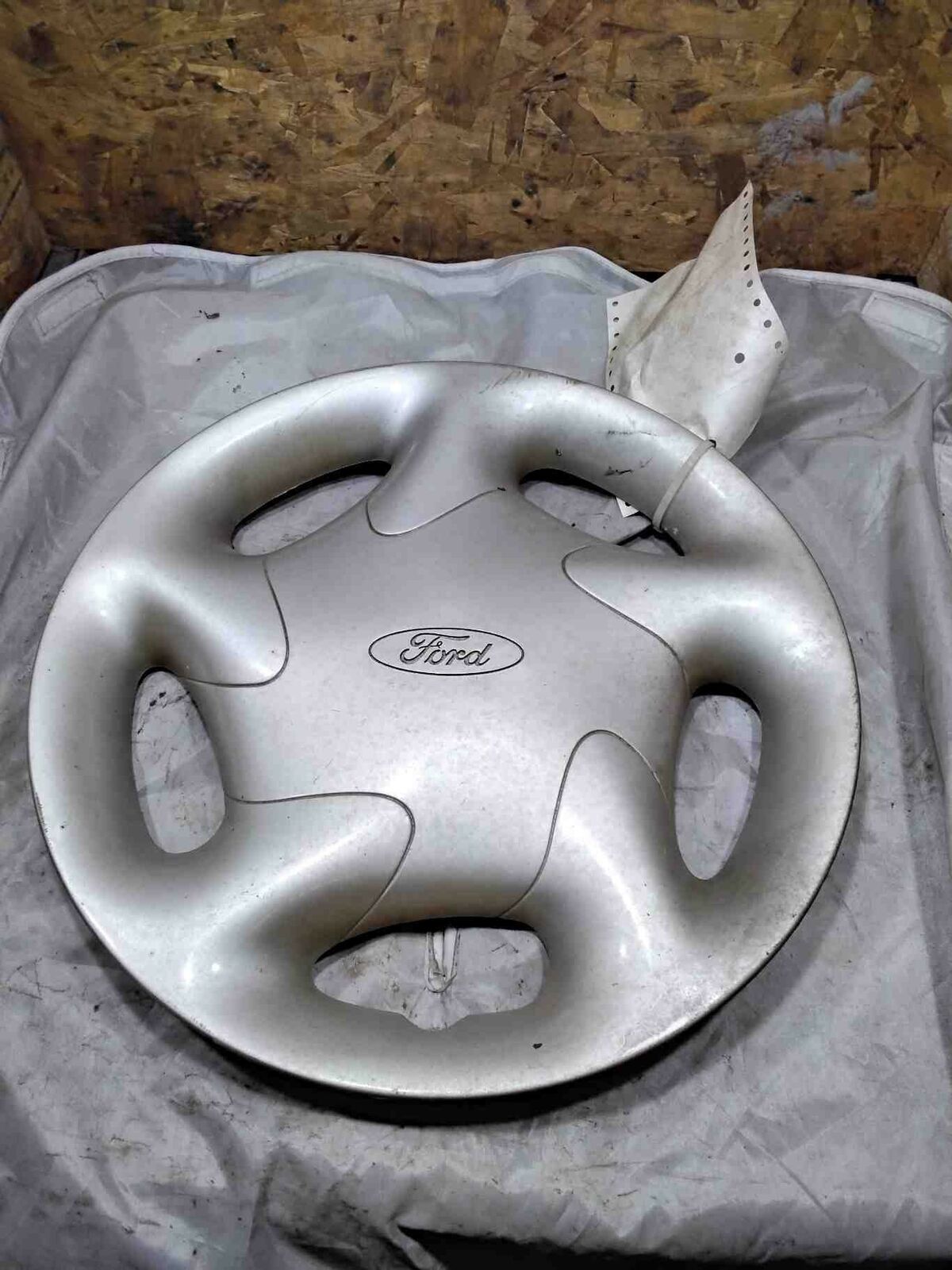 Wheel Cover FORD PROBE 93 94 95 96 97