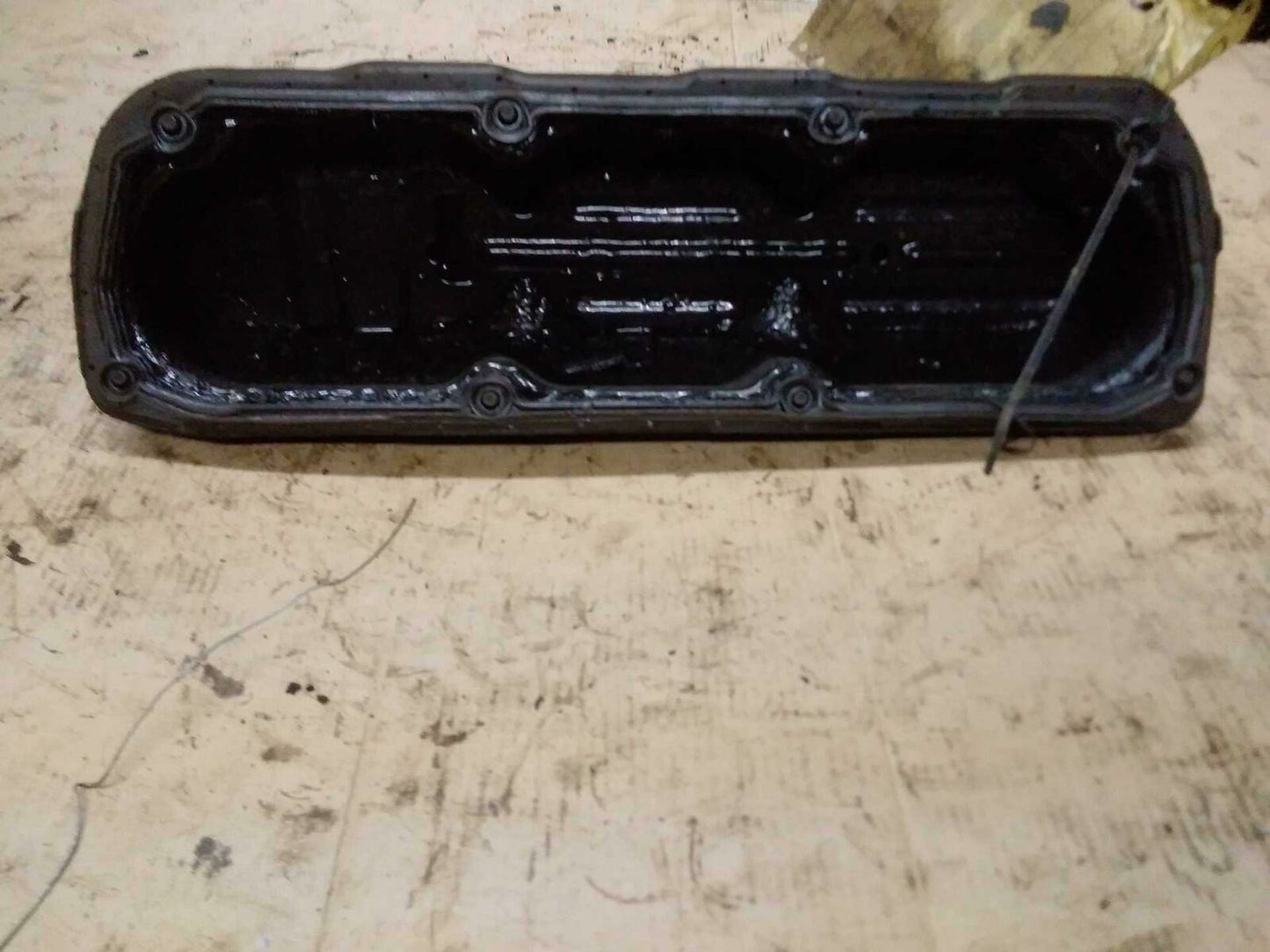 Valve Cover DODGE CARAVAN 99