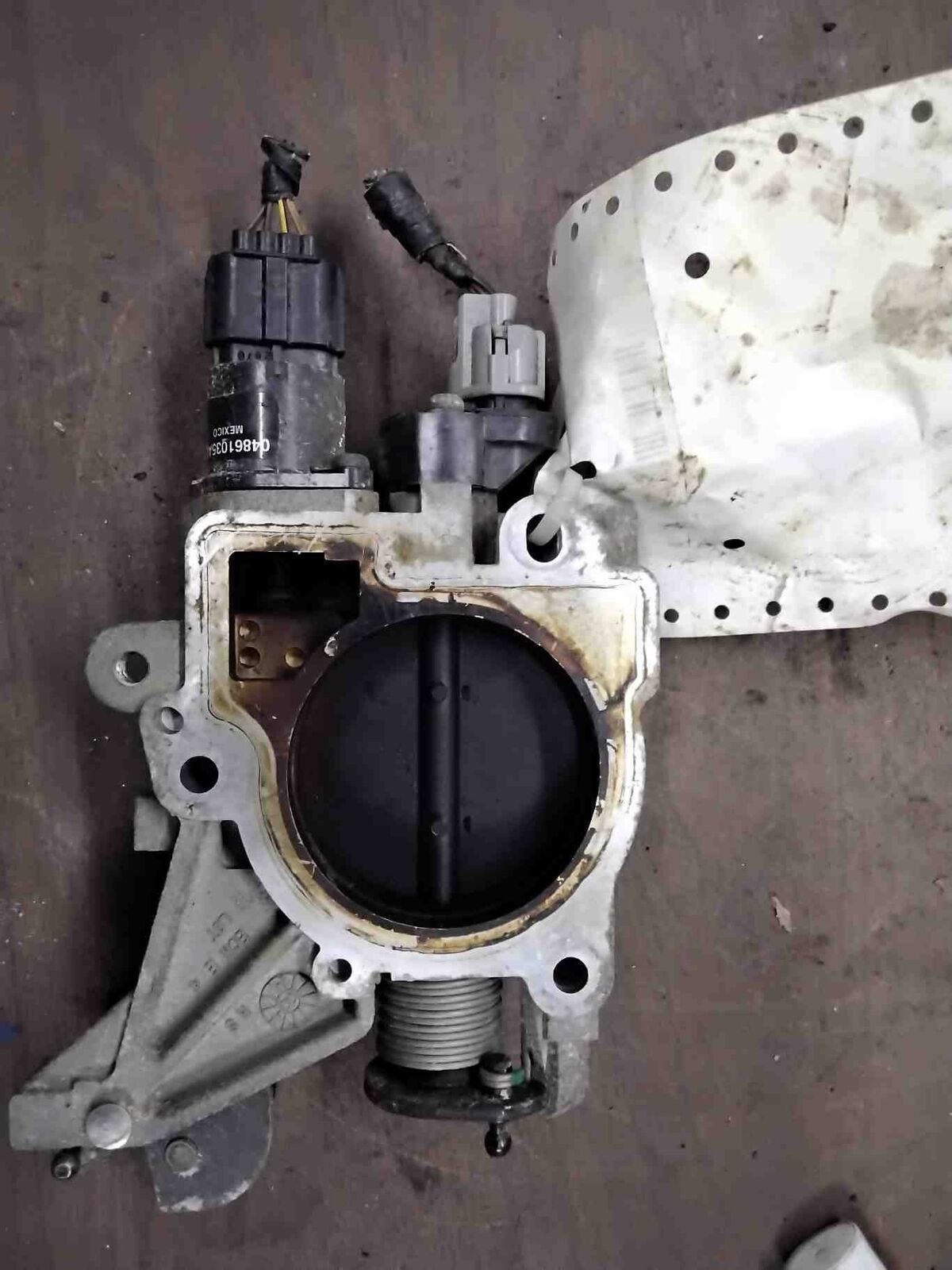 Throttle Body/valve Assy CHRYSLER CONCORDE 98 99 00 01