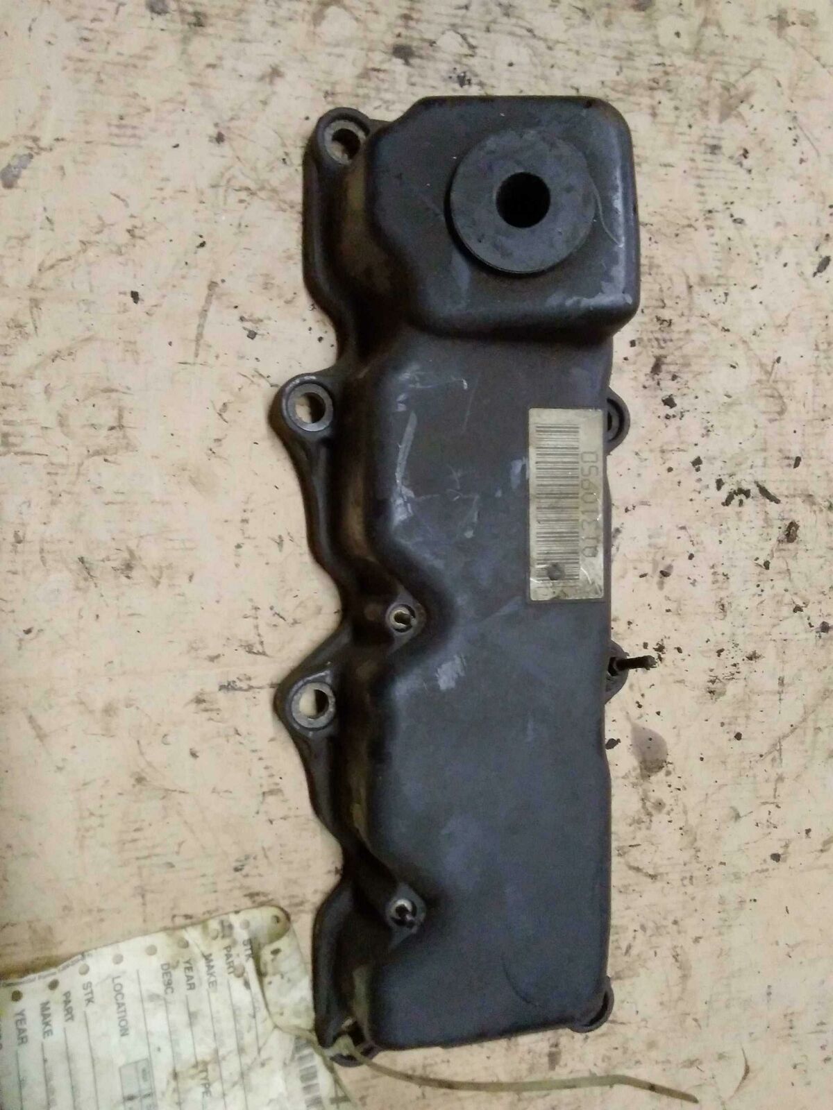 Valve Cover FORD TAURUS 96