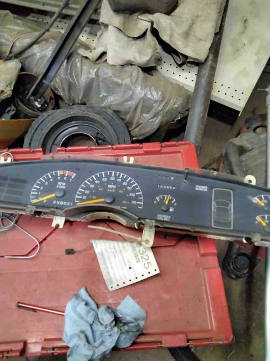 Speedometer PONTIAC BONNEVILLE 94