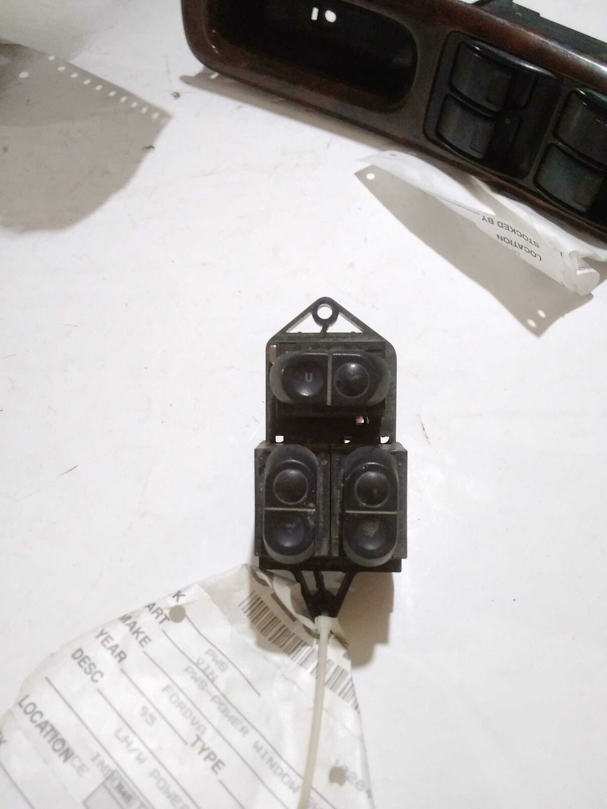 Power Window Switch  FORD VAN (FULL SIZE) 95