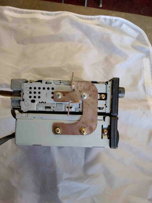 Audio & Visual Equip.(radio) HONDA ODYSSEY 99 00