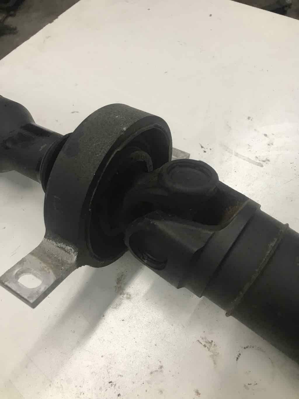 Rear Drive Shaft BMW 325I 06