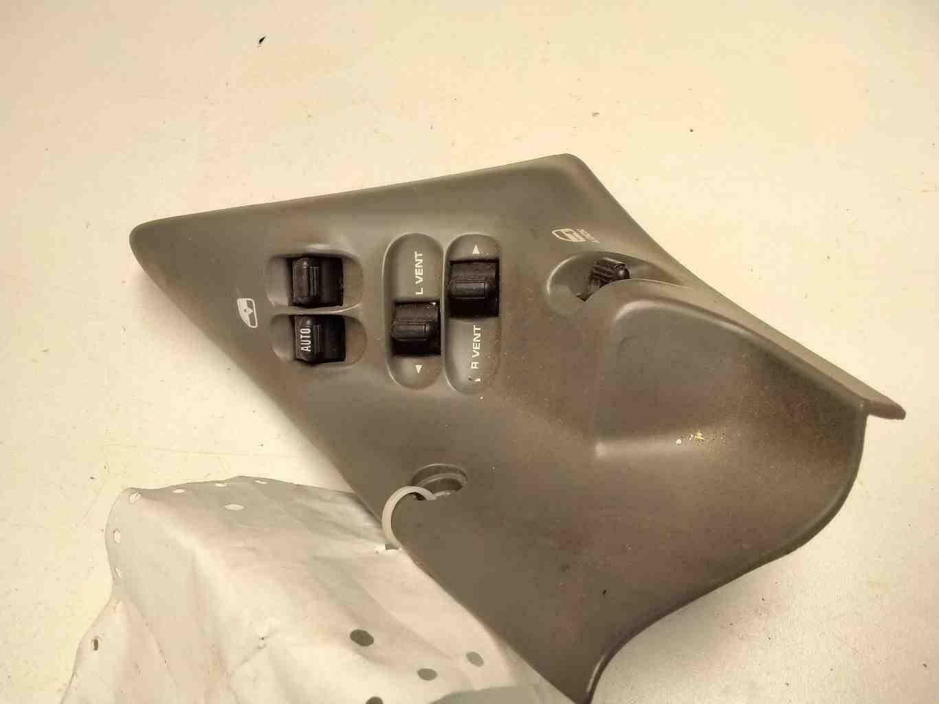 Door Switch Front CHRYSLER TOWN CNTRY 97