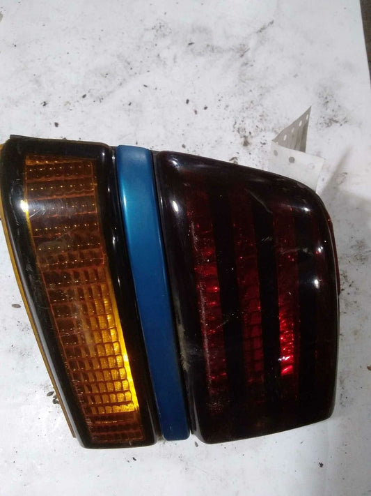 Tail Light Assembly (Pontiac 2000) P2000 Left 90