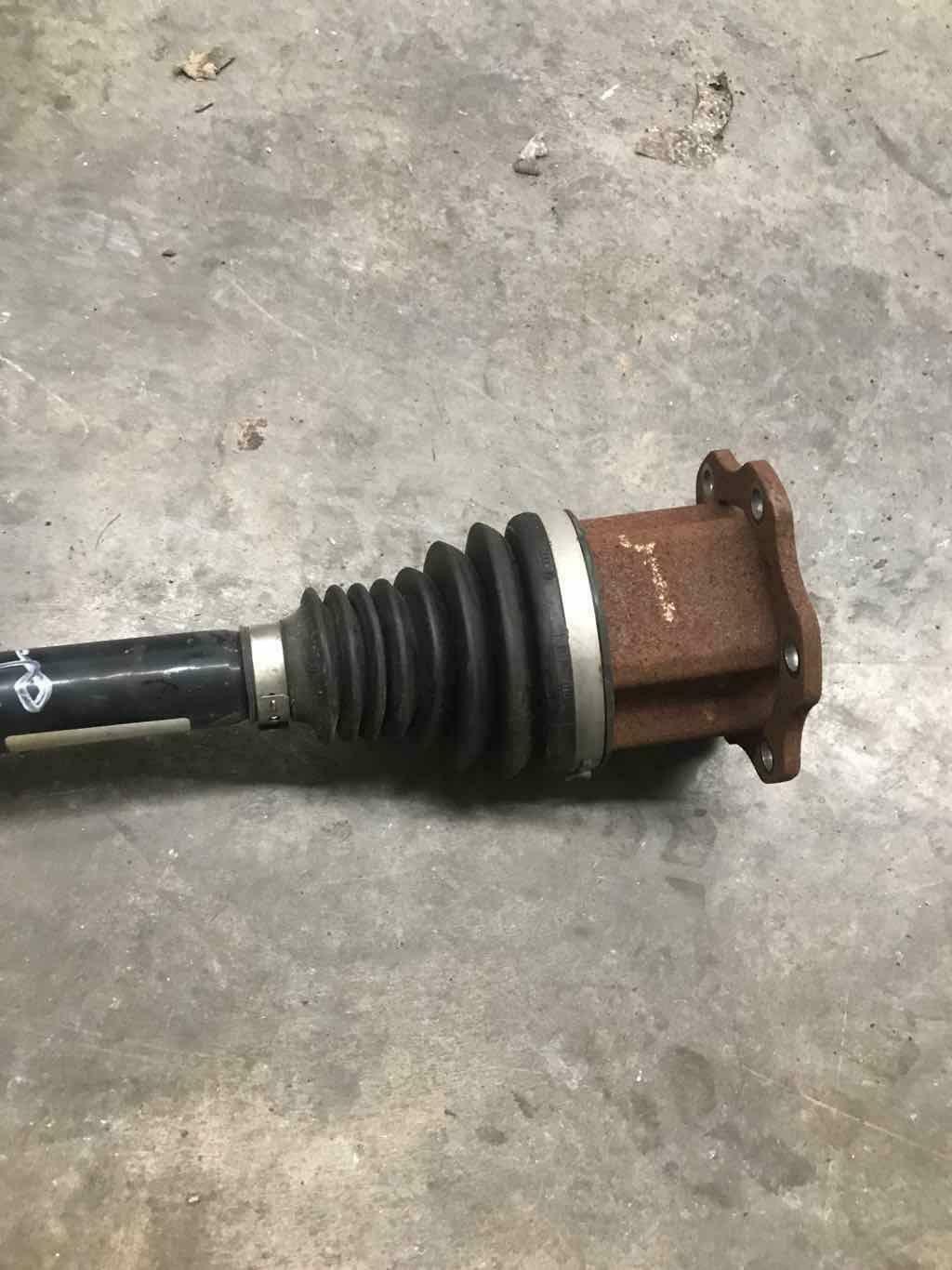 Axle Shaft AUDI A4 Right 09 10 11 12 13 14 15 16