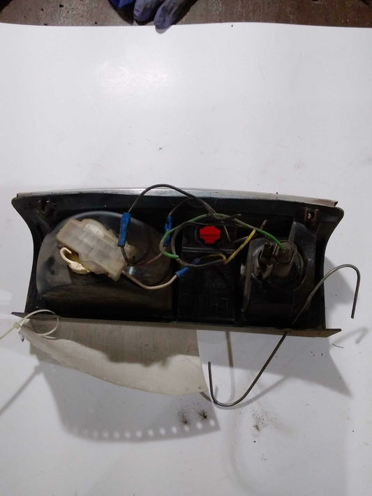 Tail Light Assembly BLAZER S10/JIMMY S15 Left 83 - 94