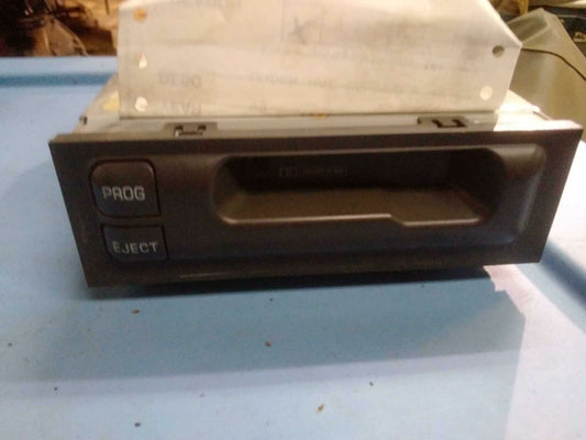 Audio & Visual Equip.(radio) CHEVY MALIBU 97 98 99 00