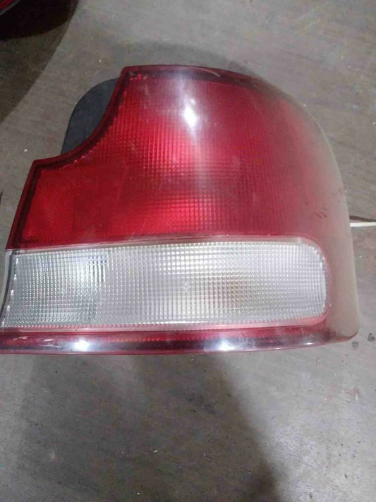 Tail Light Assembly HYUNDAI ELANTRA Right 94 95