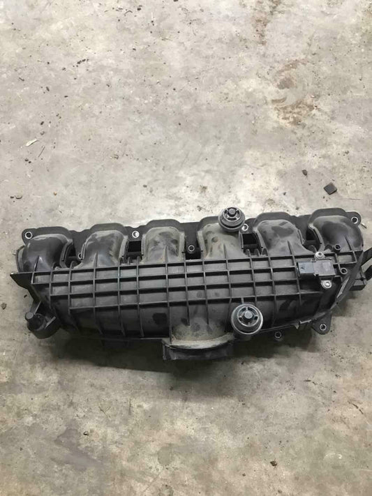 Intake Manifold BMW 740I 15