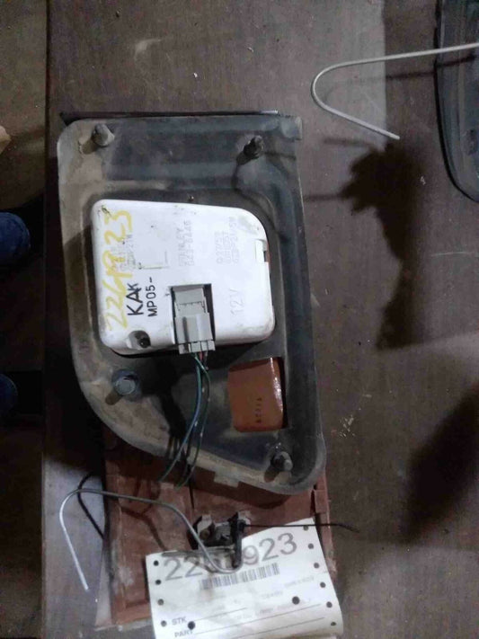 Tail Light Assembly HONDA ACCORD Left 90 91