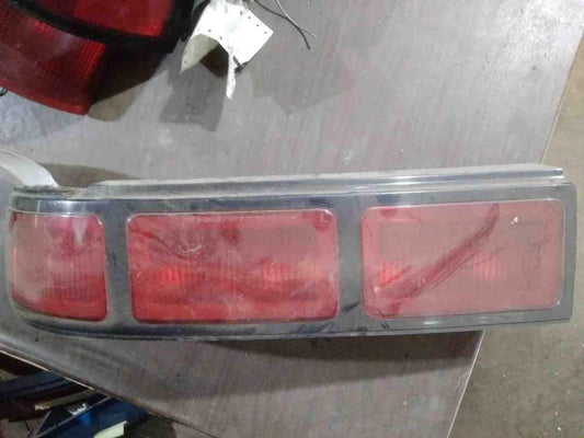 Tail Light Assembly CHEVY LUMINA Rl 90 91 92 93 94