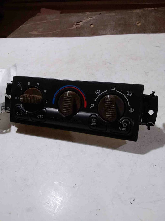 Heater A/c Control CHEVY TAHOE 00 01 02