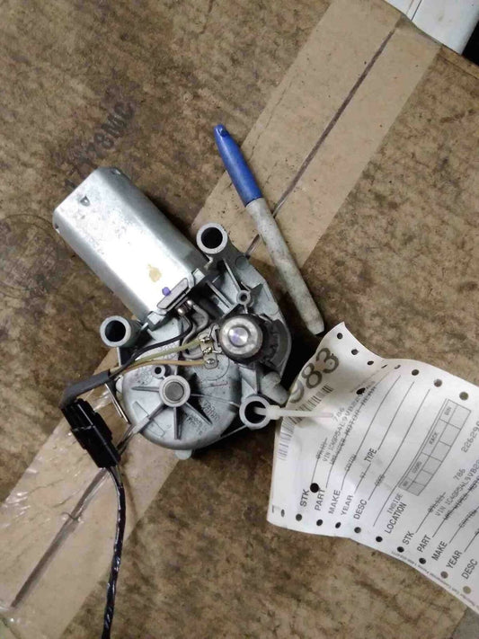 Wiper Motor Rear CHRYSLER TOWN CNTRY 96 97 98 99 00