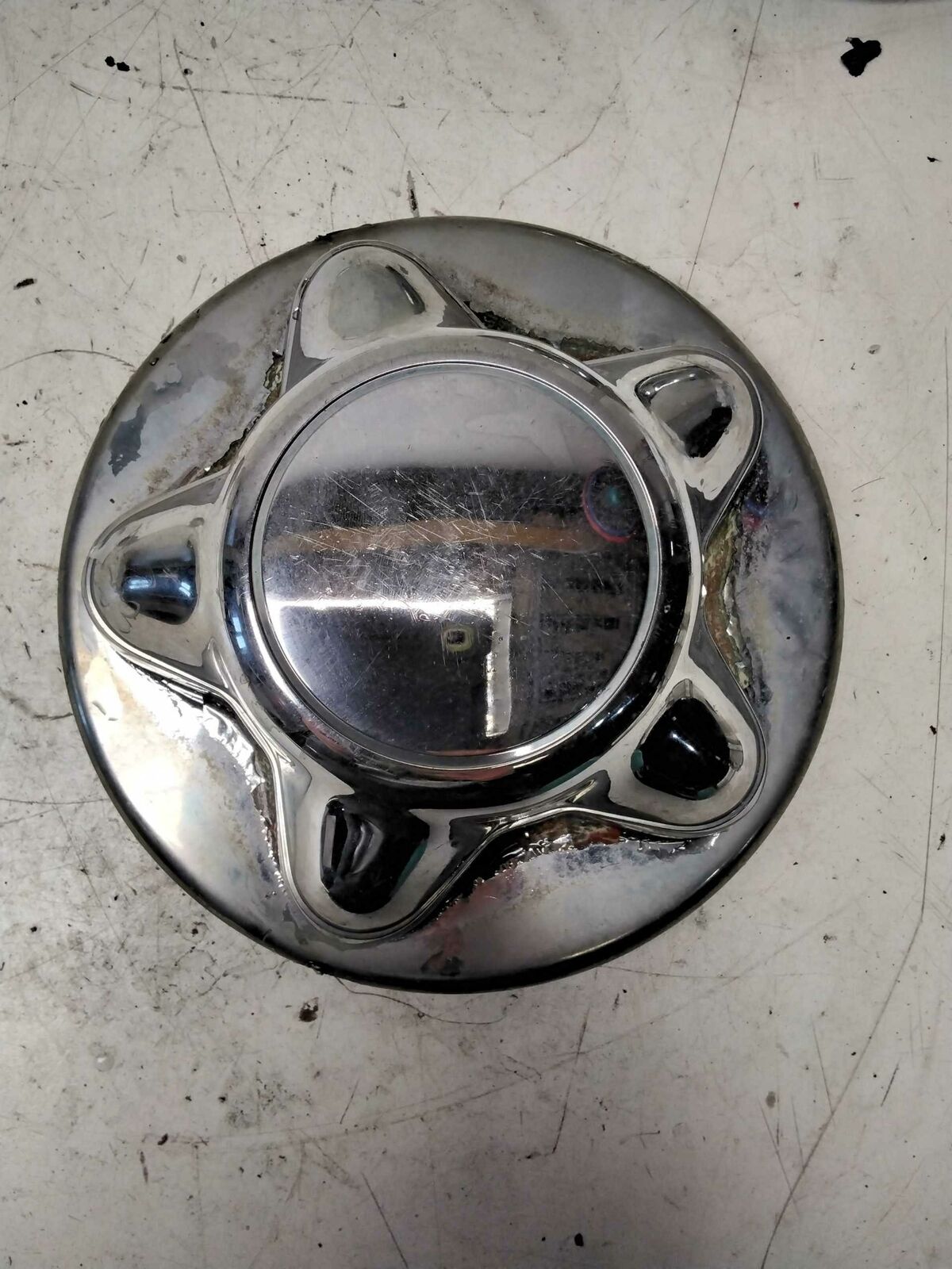 Center Cap FORD PICKUP F150 00