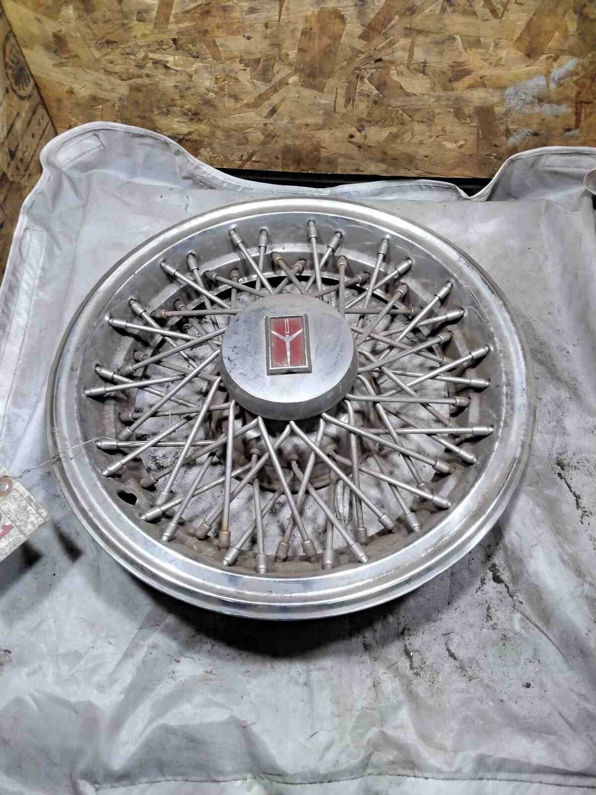 Wheel Cover OLDS CUTLASS 82 83 84 85 86 87 88