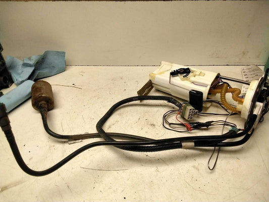 Fuel Pump CHEVY MALIBU 00