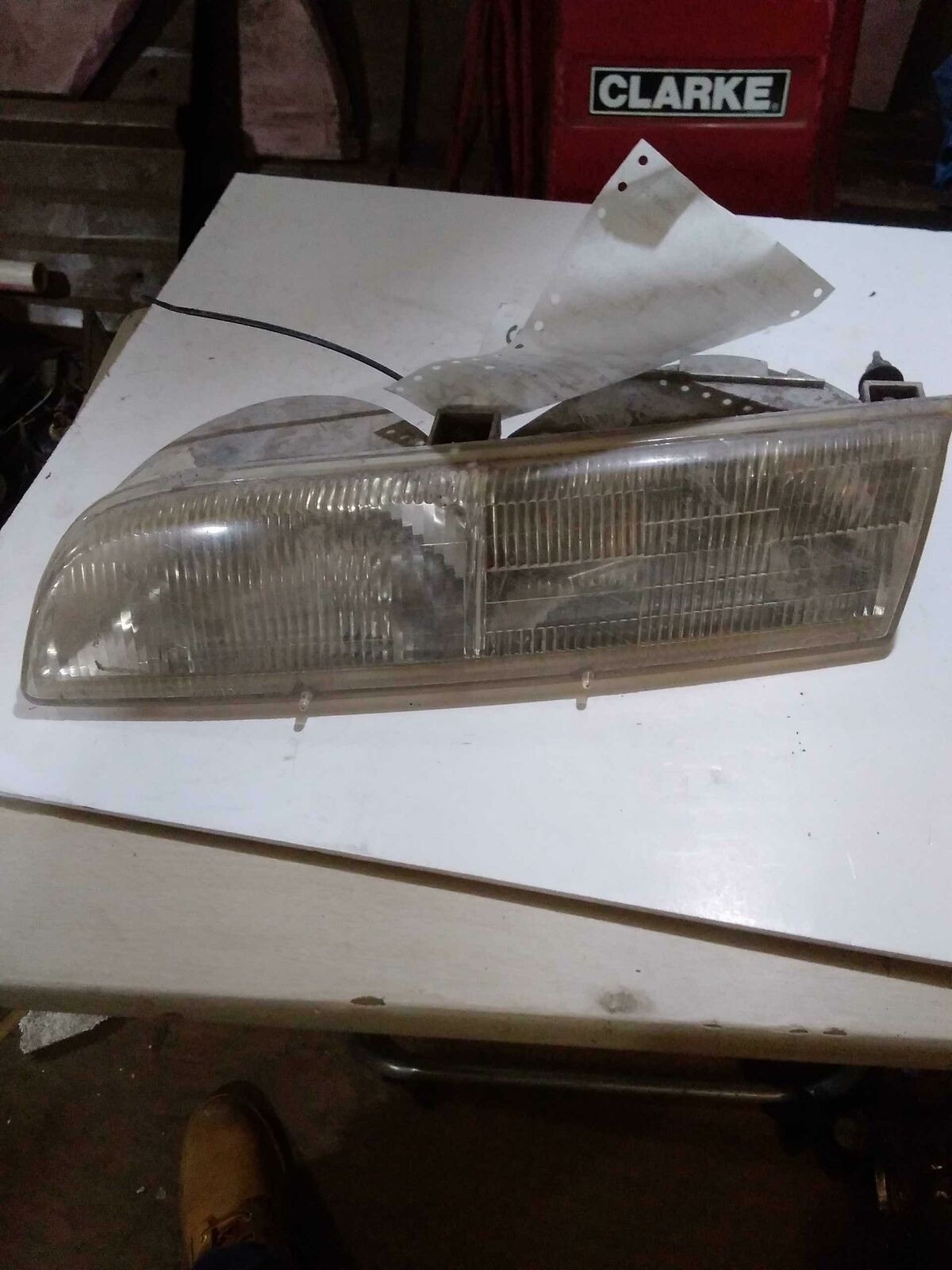 Headlamp Assembly FORD CROWN VICTORIA Left 92 93 94 95 96 97