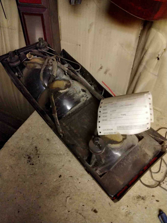 Tail Light Assembly DODGE LANCER Right 85 86 87 88 89