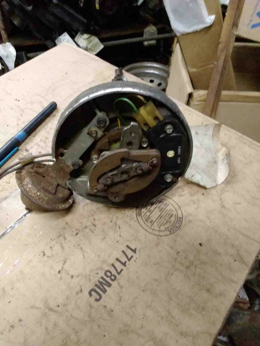 Distributor CHEVROLET VAN (FULL SIZE) 84