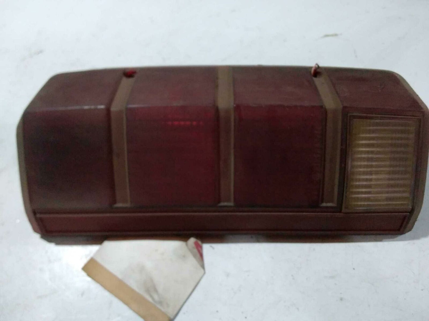 Tail Light Assembly FORD PICKUP (FULL SIZE) Right 81