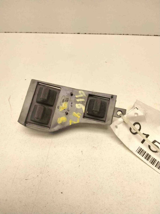 Door Switch Front DODGE VAN 3500 SERIE 00 01 02 03