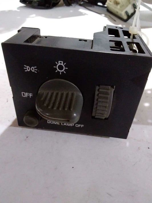 Headlight Switch CHEVY PICKUP 1500 95