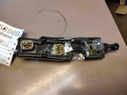 Tail Light Bulb Plate CHEVY PICKUP 2500 Left 88 - 00