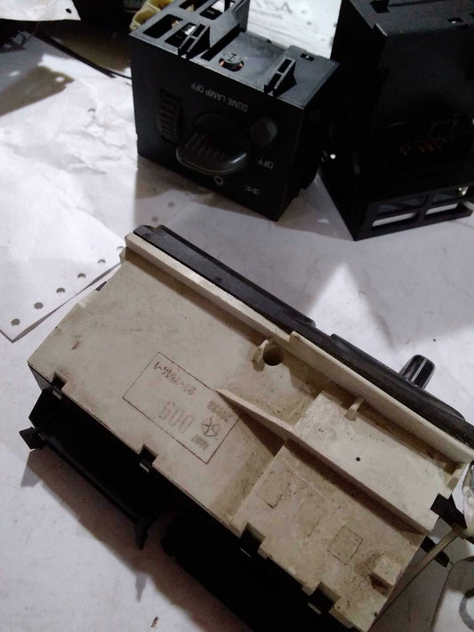 Headlight Switch DODGE INTREPID 95