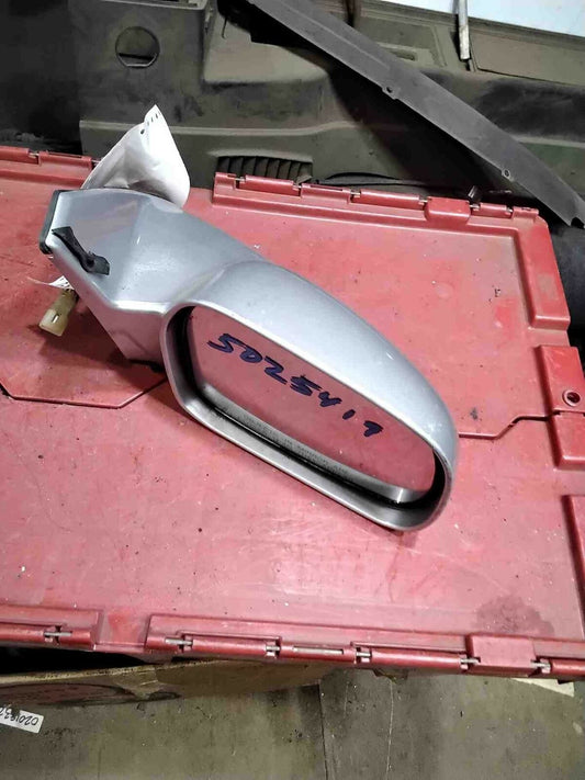 Door Mirror CHEVY GEO TRACKER Right 99 00 01 02 03 04