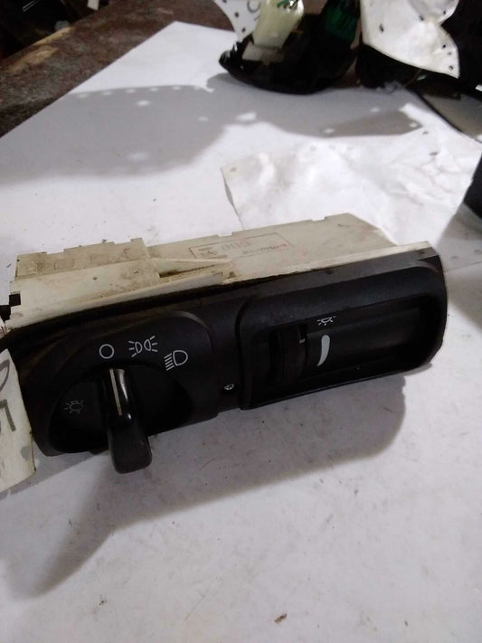 Headlight Switch DODGE INTREPID 95