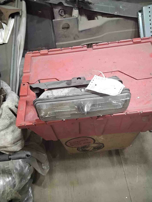 Headlamp Assembly BUICK REGAL Right 88 89 90 91 92 93 94 95 96