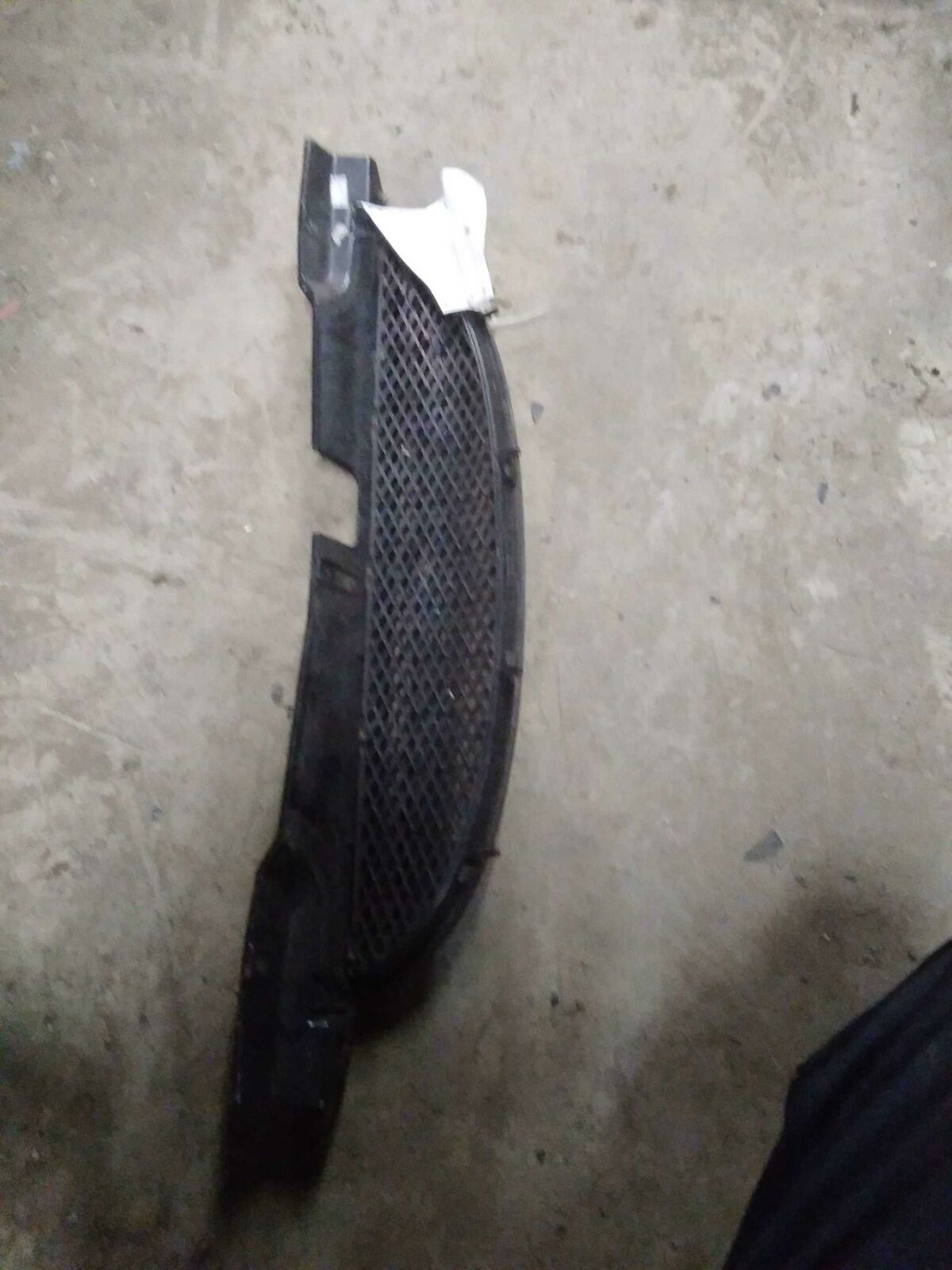 Grille CHEVY AVEO 04 05 06 07 08