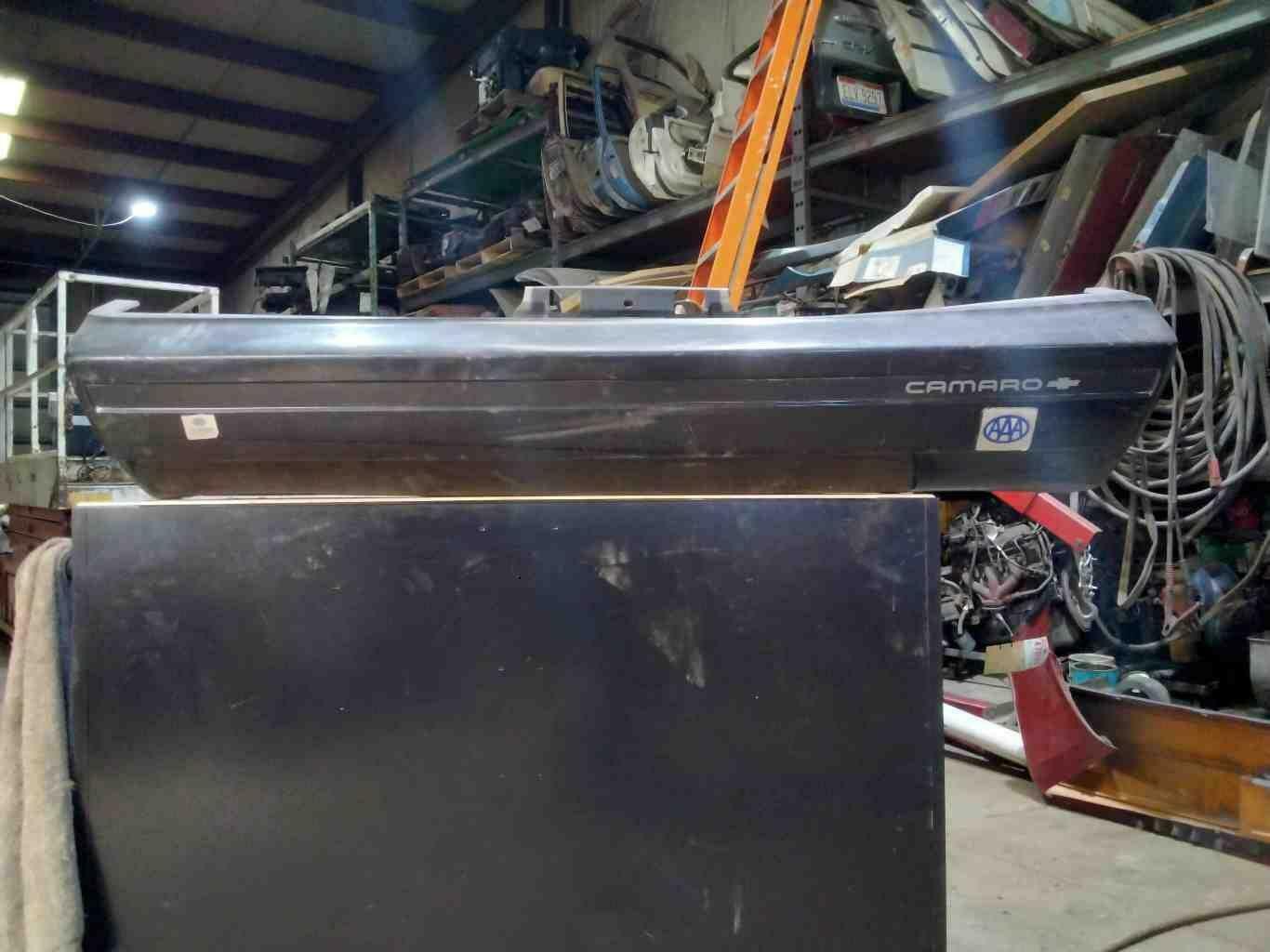 Rear Bumper Assembly CHEVY CAMARO 82 83 84 85 86 87