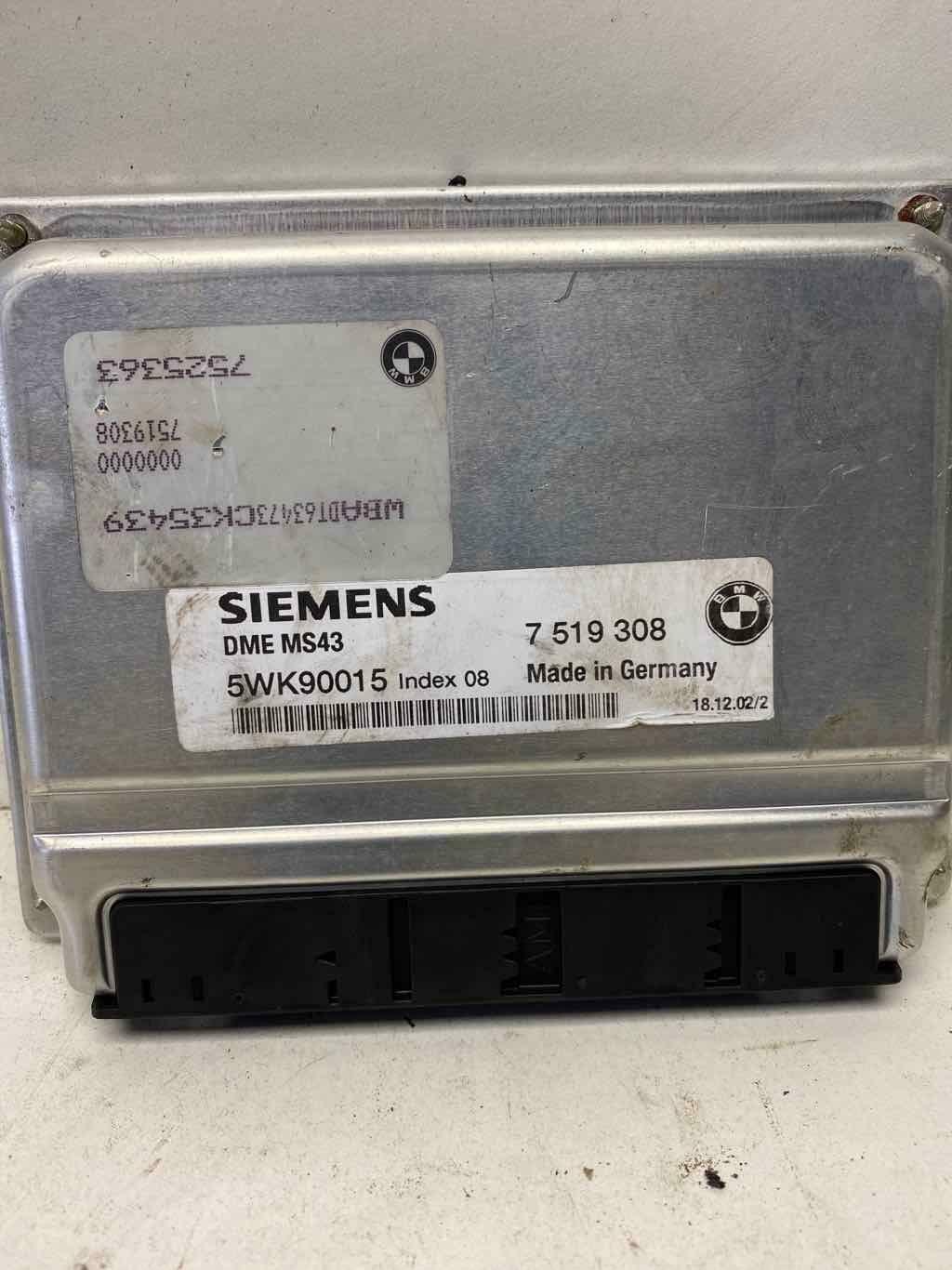 Engine/motor Brain Box  DME ECU BMW 530I 03