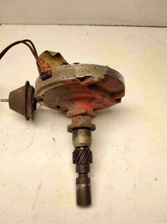 Distributor PONTIAC SUNBIRD 76