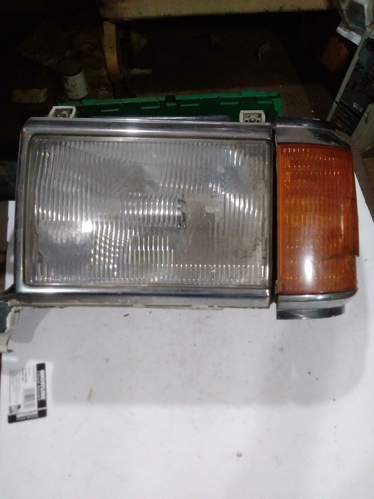 Headlamp Assembly FORD BRONCO Left 80 81 82 83 84 85 86
