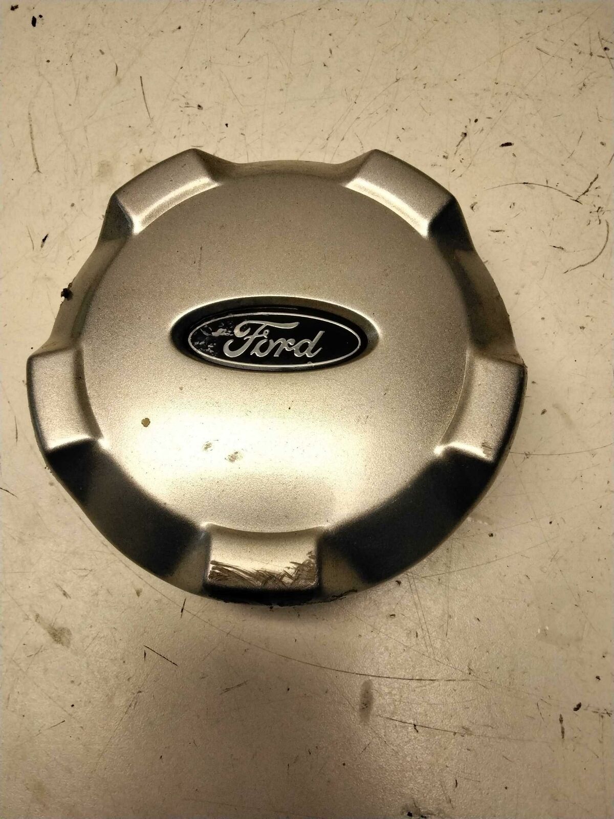 Wheel Cover FORD ESCAPE 03