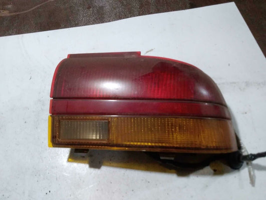Tail Light Assembly SATURN S SERIES Right 93 94 95
