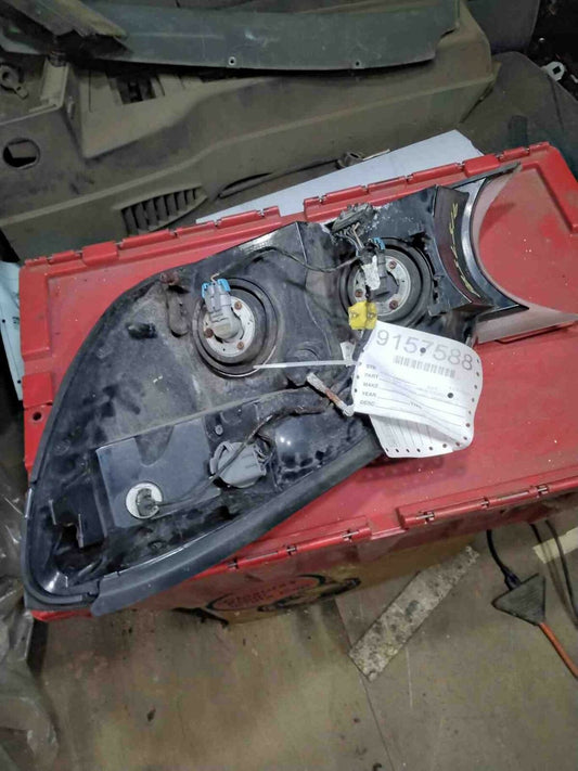 Headlamp Assembly BUICK RENDEZVOUS Right 04 05