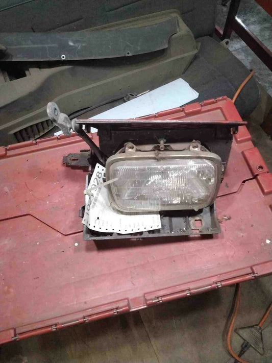 Headlamp With Door PONTIAC FIREBIRD Left 82 83 84 85 86 87 88 89 90 NO MOTOR