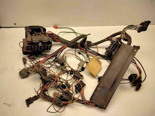 Wire Harness (dash) PONTIAC GRAND PRIX 78