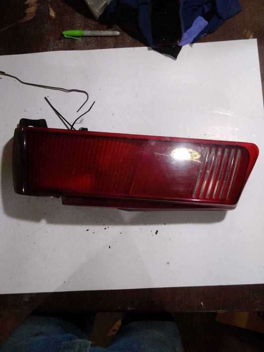 Tail Light Assembly FORD TAURUS Right 86 87 88 89 90 91