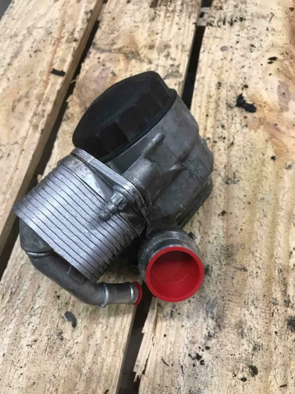 Oil Filter Housing BMW X3 09