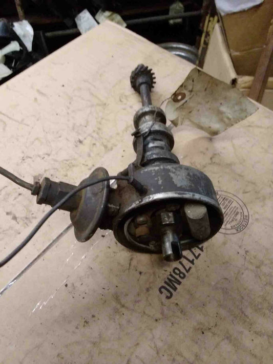 Distributor FORD FULL SIZE 66 67