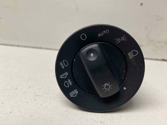Headlight Switch (dash Mtd) AUDI A4 05 06 07 08 09