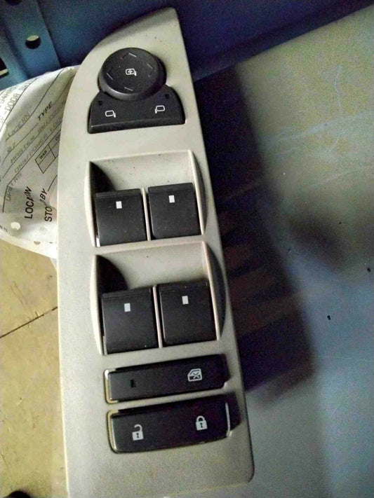 Door Switch Front BUICK LUCERNE 06 07 08 09 10 11