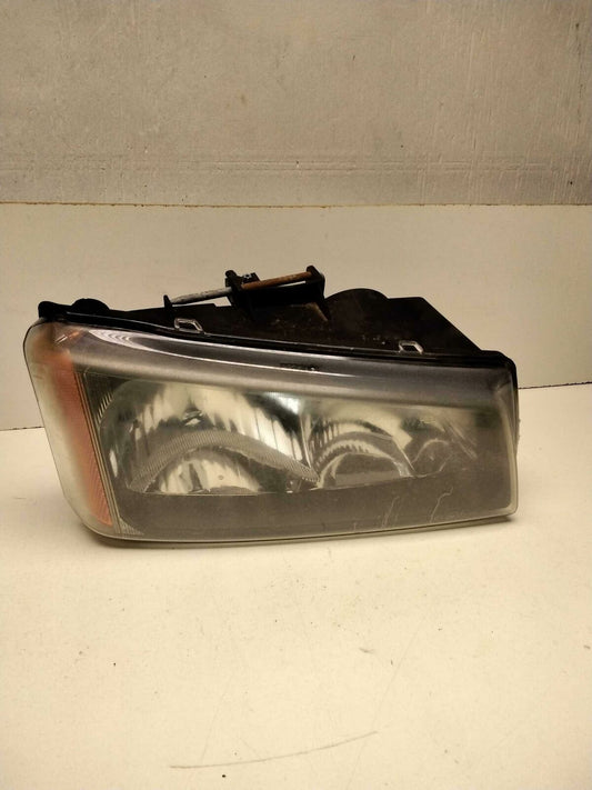 Headlamp Assembly CHEVY SILVERADO 1500 Right 03 04 05 06 07